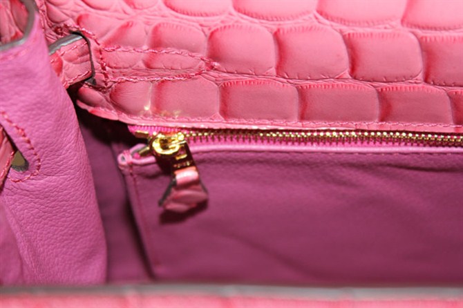 7A Replica Hermes Kelly 32cm Crocodile Veins Leather Bag Pink HC0001 (1) - Click Image to Close